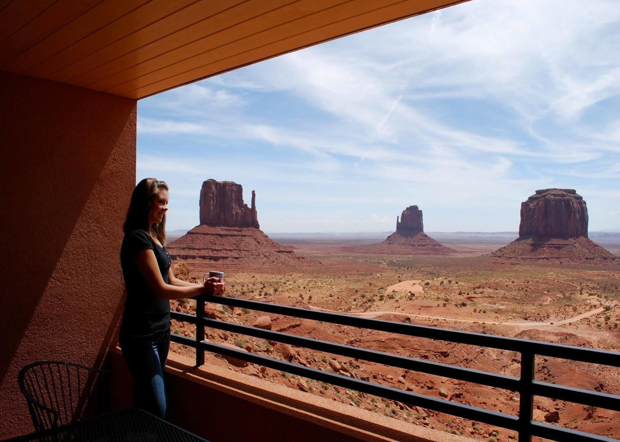 The View Hotel Monument Valley Exterior photo